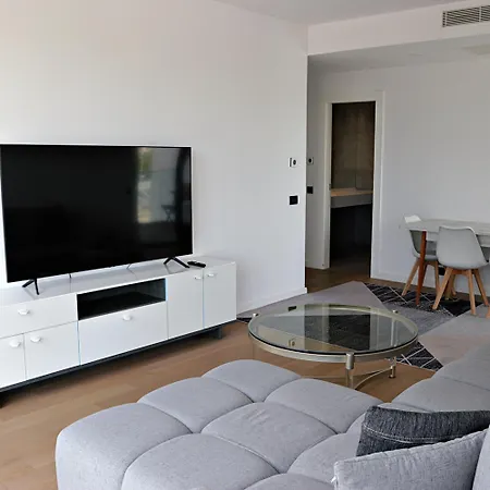 Reflectable I 1 Bedroom Near Herastrau Διαμέρισμα