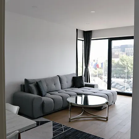 Reflectable I 1 Bedroom Near Herastrau