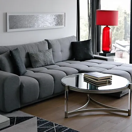 Reflectable I 1 Bedroom Near Herastrau Apartment *